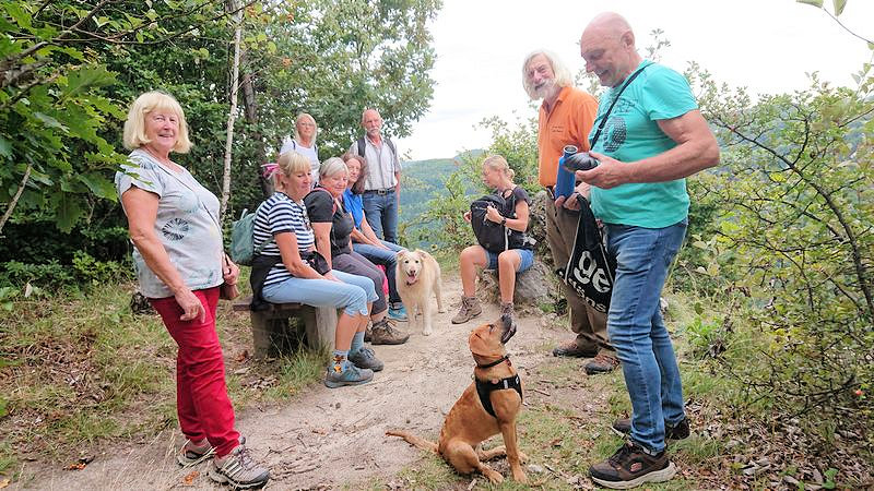 Zwischenstopp am Röthelfels